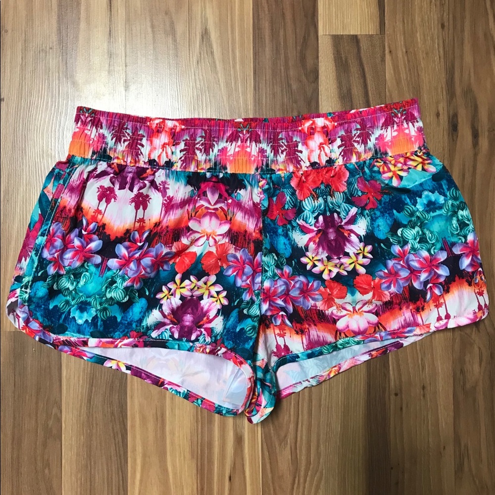 Lightweight swim cover-up/ shorts. Size small.